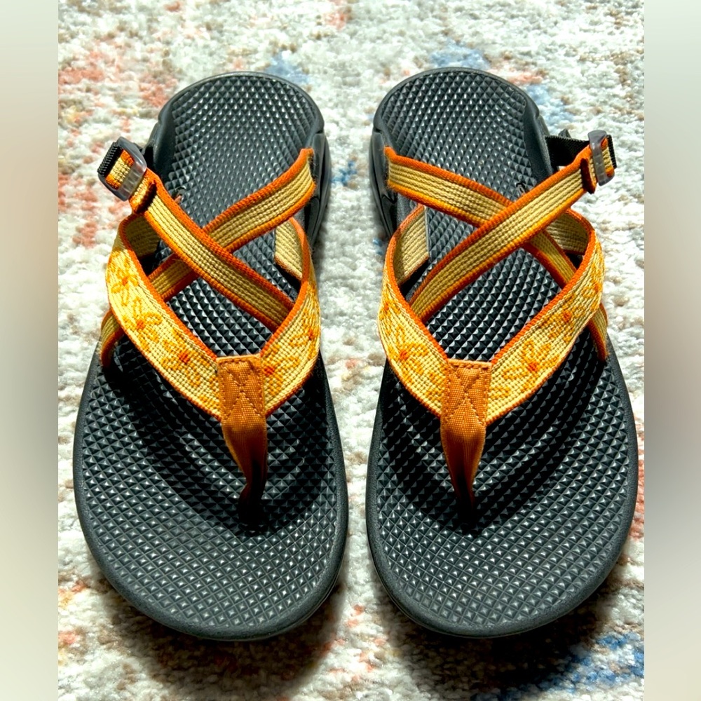 Rare chacos